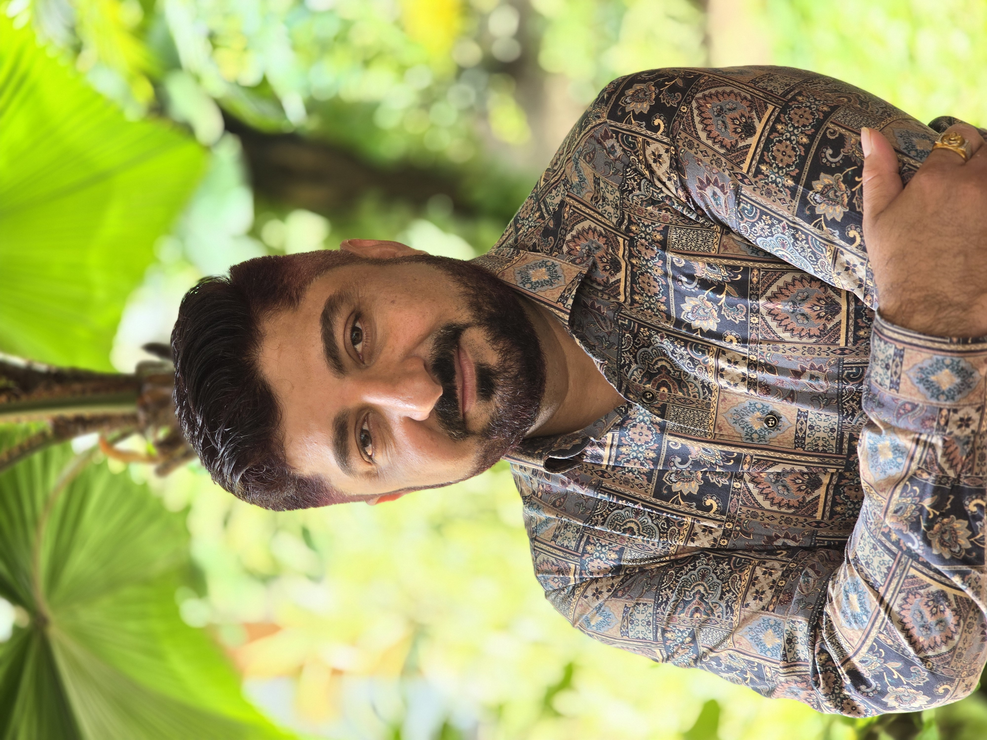 Rajesh Thakkar  (MD)